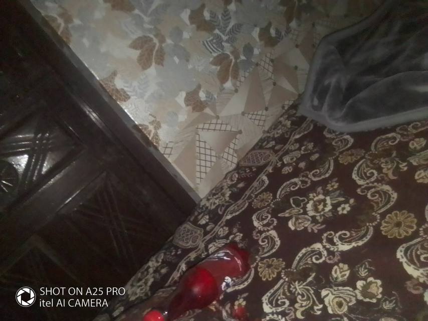 Kis ko pine ha sting