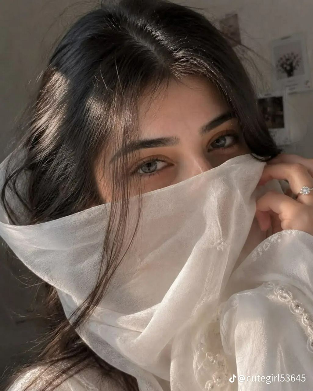 zarakhan1